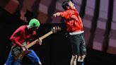 Red Hot Chili Peppers Kick Off North American Tour: See The Setlist | iHeart