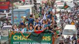 El islámico Bangladesh enloquece con su primer título de fútbol femenino