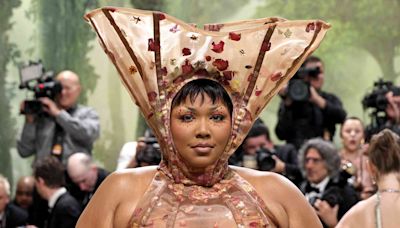 Lizzo Claps Back at Critics of Her Head-Turning Met Gala Look — and Labels Them as 'Fatphobic'