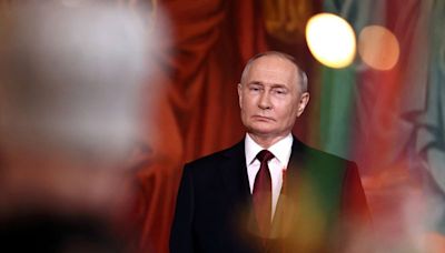 France sends envoy to Putin inauguration as Berlin boycotts