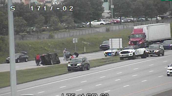 Ramp blocked after car overturns on I-75 in Monroe