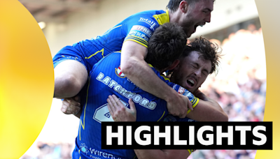 Super League: Twelve-man Warrington overcome Saints