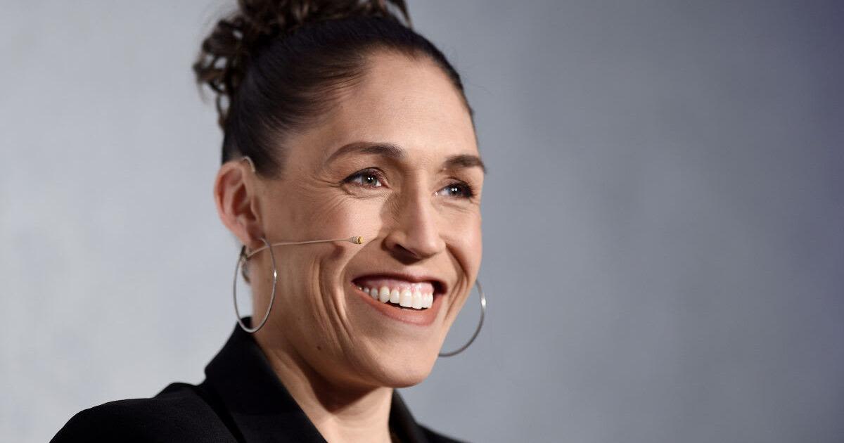 WNBA Legend Rebecca Lobo Reacts To Caitlin Clark's Historic Performance