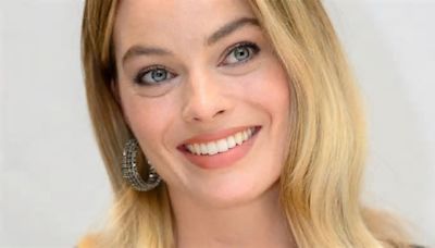 Avengelyne: Margot Robbie possibile star del film tratto dal fumetto di Rob Liefeld prodotto da Warner Bros