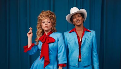 La épica colaboración (con guiño country) de Lady Gaga y Bruno Mars - La Tercera