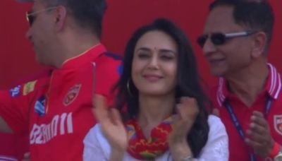 Preity Zinta Steals Limelight In Dharamsala During PBKS vs CSK IPL 2024 Match | WATCH VIDEO