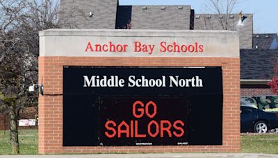 Anchor Bay school board approves grade realignment plan