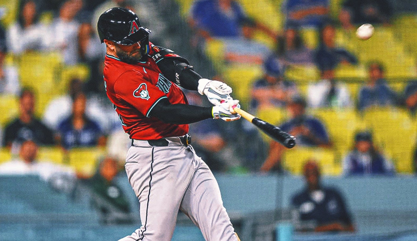 D-backs' Christian Walker extends home run tear at Dodger Stadium