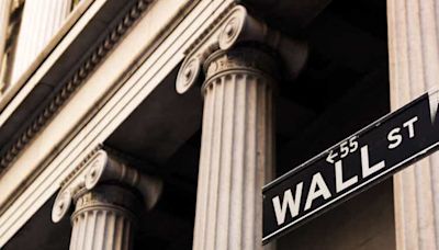 Stock Market News Today: Markets marginally up a day after Fed rate decision (SP500)