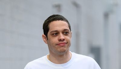 Pete Davidson fans defend comedian for walking off stage in Omaha after ‘relentless heckling’