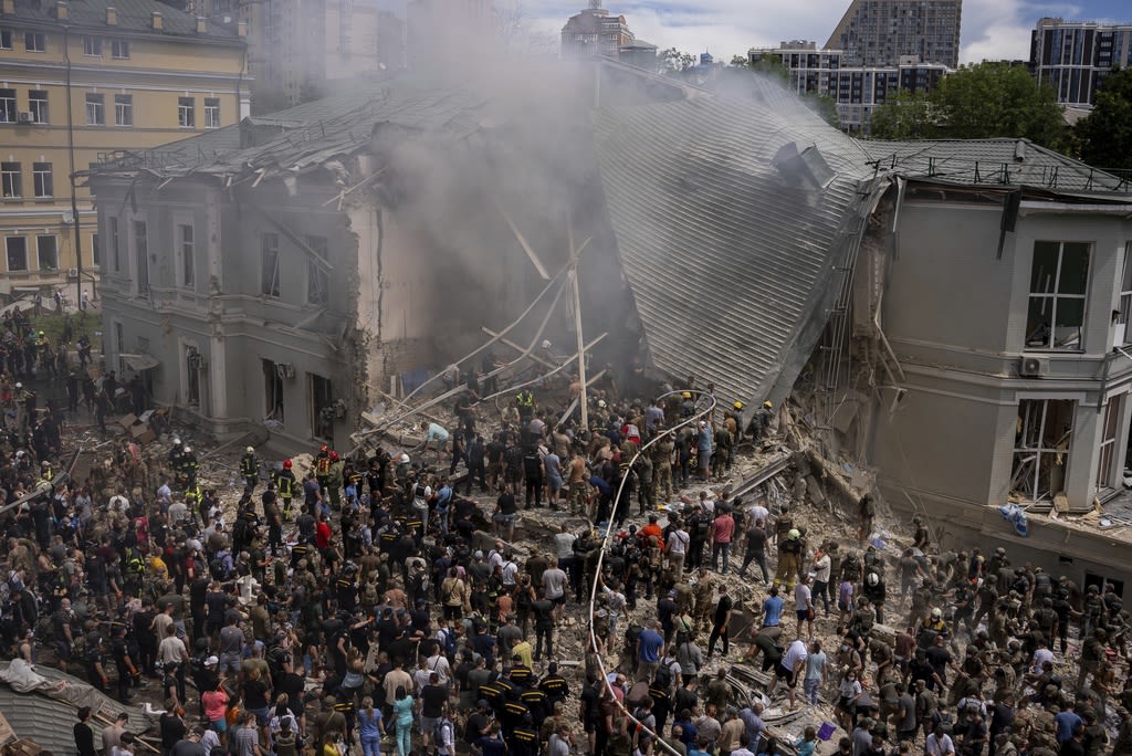 Russia’s heaviest bombardment of Kyiv in 4 months kills at least 31 and hits a children’s hospital