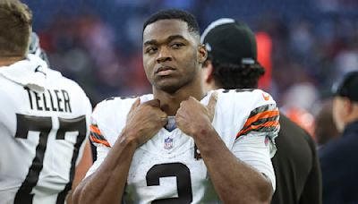 Browns WR Amari Cooper Issues Strong 3-Word Message on Deshaun Watson After Embarrassing Day