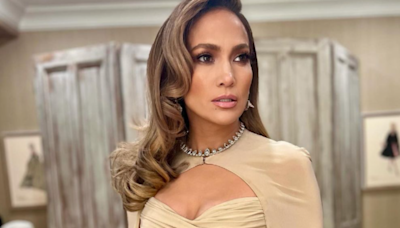 Jennifer Lopez é mais uma artista a cancelar turnê em 2024: 'Devastada'