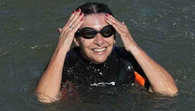 WATCH: Paris mayor Anne Hidalgo swims in Seine before Olympics