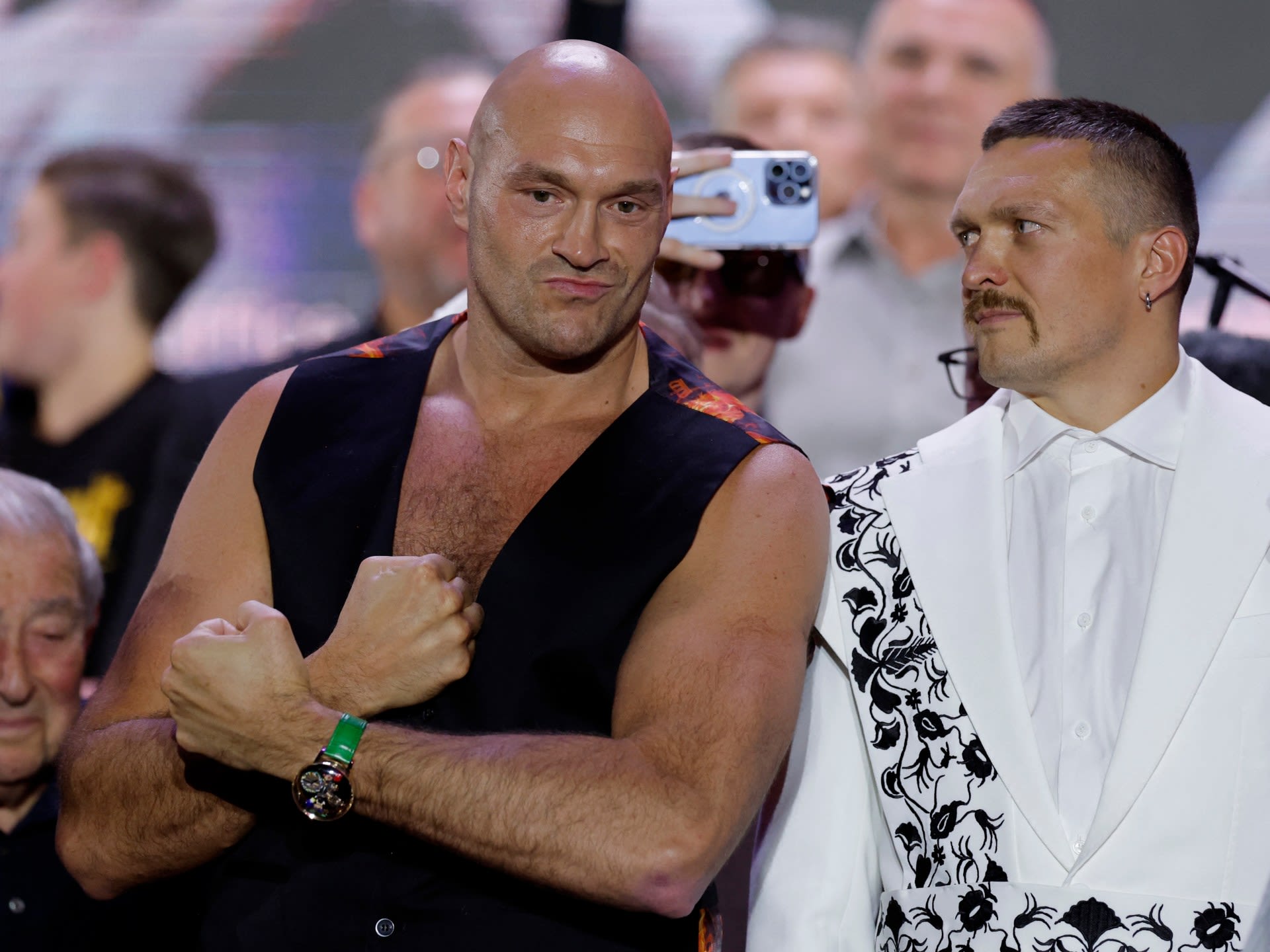 Preview: Tyson Fury vs Oleksandr Usyk – heavyweight boxing fight