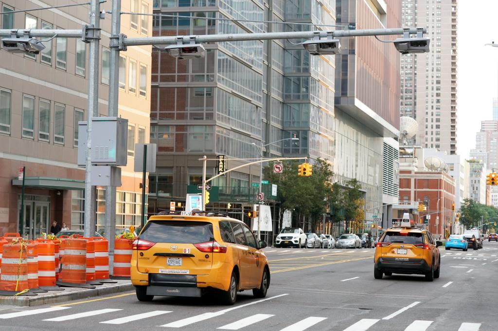 NYC taxi driver sounds off on ‘unfair’ congestion pricing: ‘Just a big money grab’