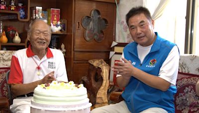 鍾東錦為103歲人瑞慶生