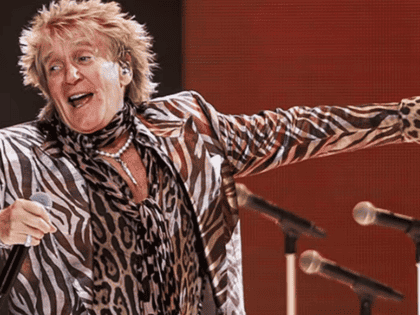 Rod Stewart contrae Covid y faringitis; pospone shows