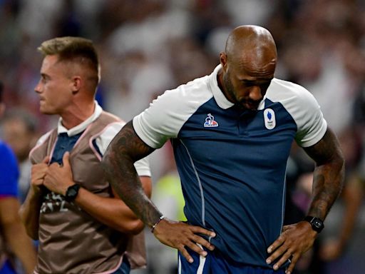 El festejo de Thierry Henry por el pase de Francia a la final