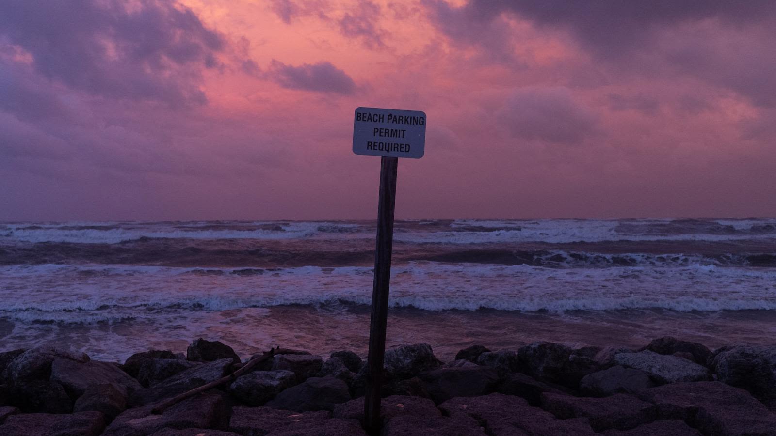 Hurricane Beryl live updates: Storm makes landfall in Texas as Category 1 hurricane