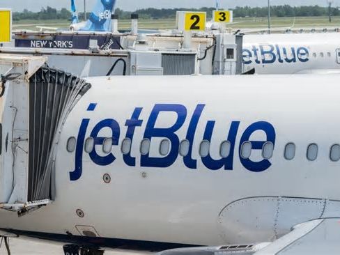 JetBlue has a new feature that lovebirds will like