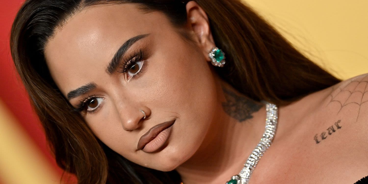 Demi Lovato Just Ditched Her Signature Black Locks For Spring's Biggest Hair Trend