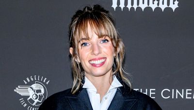 Stranger Things Star Maya Hawke Shares Season 5 Update That Will Make the Wait Worth It - E! Online