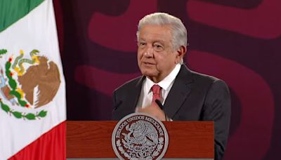 AMLO acusa a Ceci Flores de traficar con el dolor humano