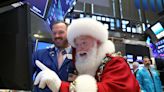 History shows holiday trading favors the bulls: Morning Brief