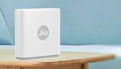 Jio waives Rs 1,000 AirFiber installation charges till August 15: From benefits to price, here’s everything you need to know