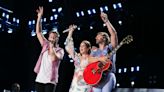 Lady A Cancels Remainder Of 2022 Tour, As Singer Charles Kelley Battles For Sobriety
