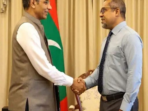 Maldivian Minister of Foreign Affairs meets Indian Envoy, reflect on ties between both nations