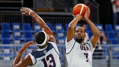 Olympics-Basketball-U.S. put unbeaten streaks on the line with records in sight