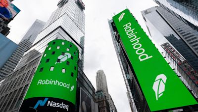 Robinhood Threatened With SEC Charges Over Its Crypto Trading Platform