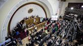 El chavismo aprobó en la Asamblea Nacional el pedido de retirar la invitación a los observadores de la Unión Europea para las elecciones