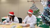 每年收6千函寄聖誕老人 郵政人員代筆40年逐一回覆送祝福
