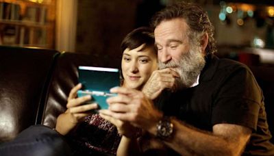 'AI Written BS': Viral Robin Williams Rumor Debunked by Daughter Zelda