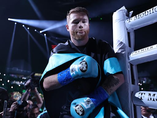 Canelo Alvarez isn't worried about going head-to-head with UFC 306 in Las Vegas