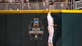 Home run robbery caps frustrating night at plate for Florida baseball in CWS opener vs TAMU