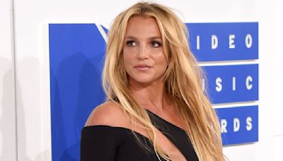 Britney Spears faz exposed da família após perder processo contra o pai: 'Tenho muita sorte de estar aqui' - Hugo Gloss