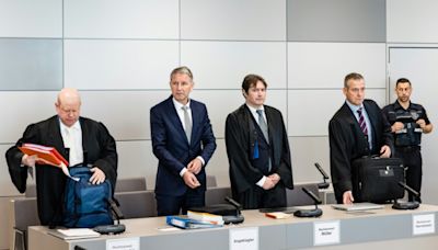 Prozess wegen Verwendens von NS-Parole: Urteil gegen AfD-Politiker Höcke erwartet