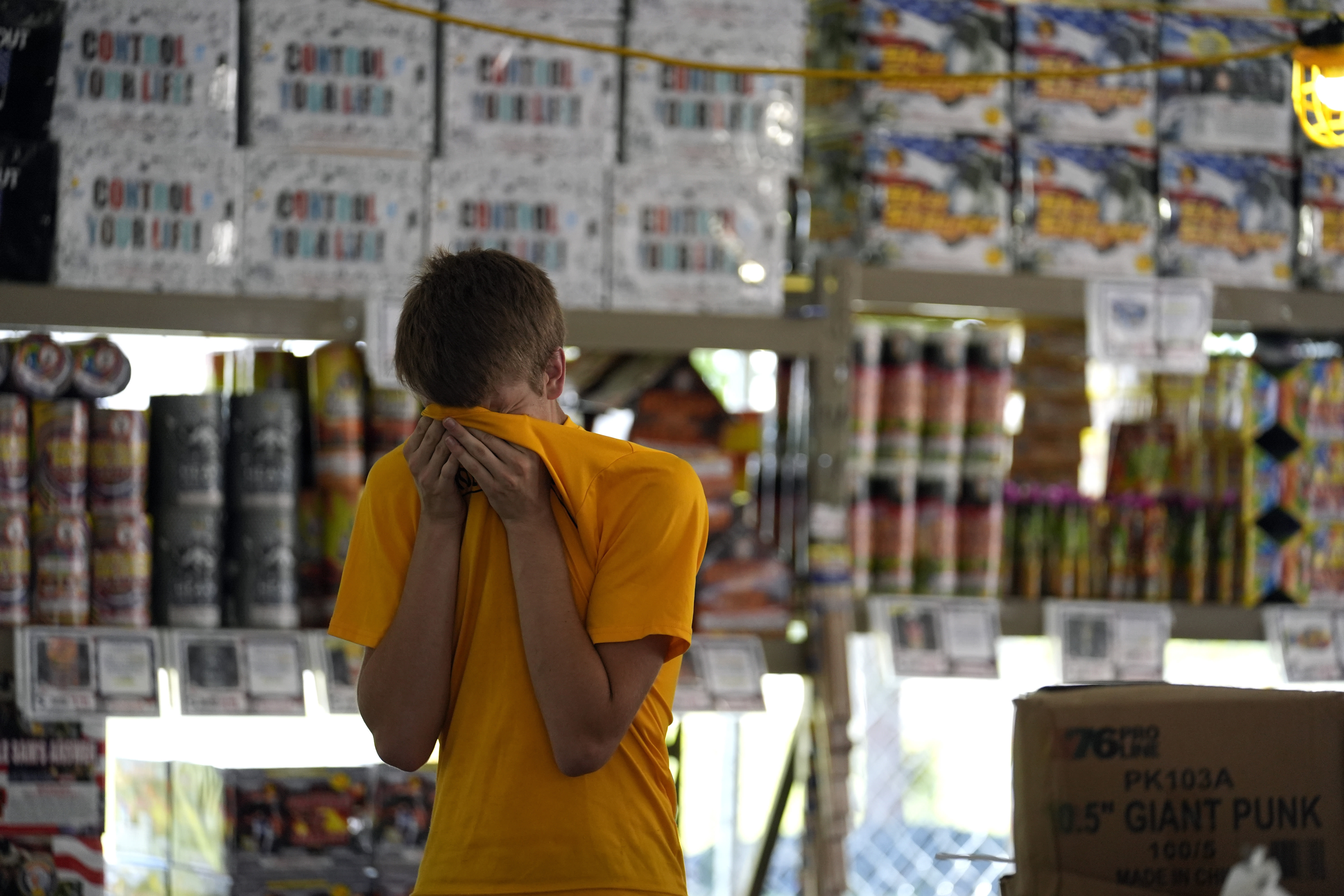 'Feelin' hot, hot, hot': Half of all Americans under heat advisories this July Fourth holiday