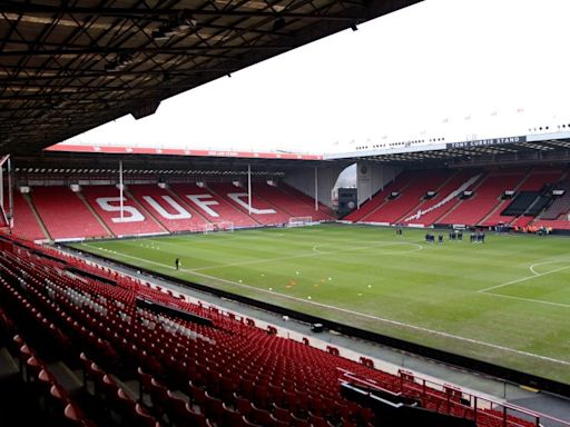 Sheffield United sign former Charlton Athletic keeper Rogers