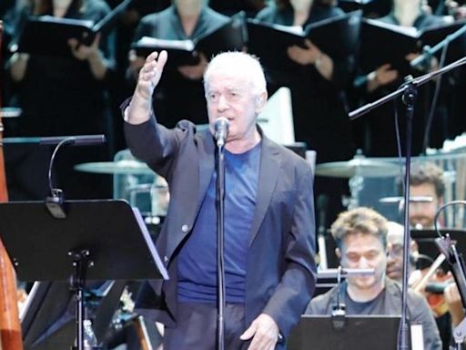 Víctor Manuel, pregonero del Desarme, trae su gira sinfónica a Oviedo el 19 de octubre con OFIL