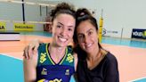 Carol Barcellos entrevista jogadora de vôlei Gabriela Guimarães para nova série do 'É de casa'
