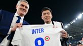 Dueños chinos en fuga y clubes lastrados de deudas: el destino común del Inter y el Milán