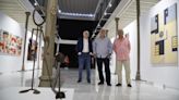 El arte del Grupo Pegamento llena de luz, color y movimiento el Teatro Cómico de Córdoba