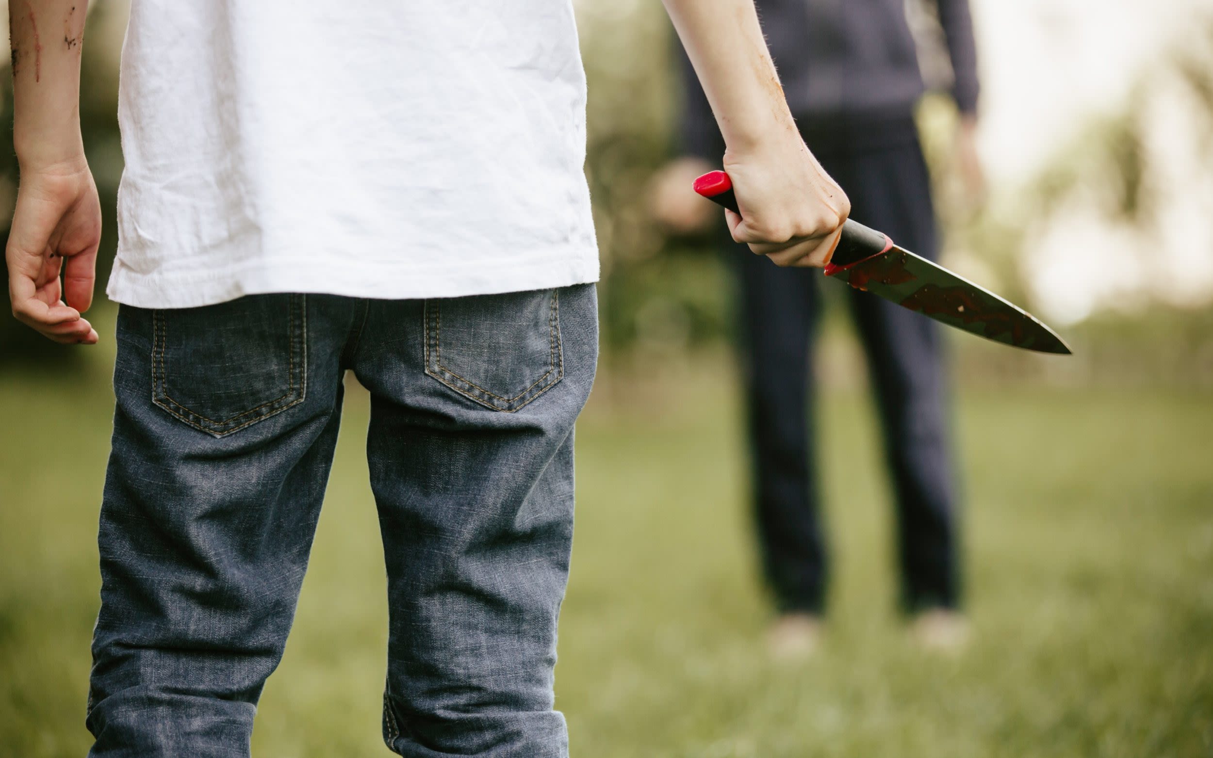 One in 20 children has carried a knife outside home, survey finds