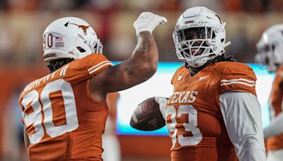 Can Texas Longhorns Replace T'Vondre Sweat & Byron Murphy? 'It's Tough' Says DC Pete Kwiatkowski