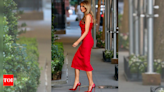 Melania Trump's rare appearance at Manhattan fundraiser in a $4,000 dress - Times of India